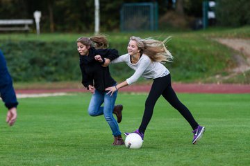 Bild 245 - B-Juniorinnen FSG FraWie hat Besuch aus Berlin